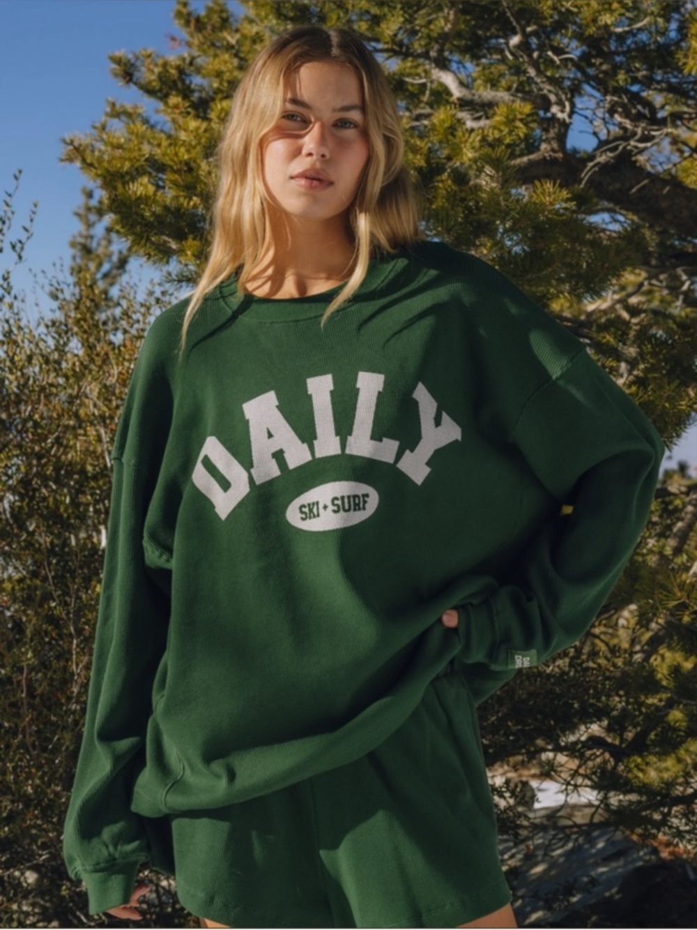 DAILY DRILLS SKI + SURF DROP OVERSIZED THERMAL FOREST TOFU XS/S NWT